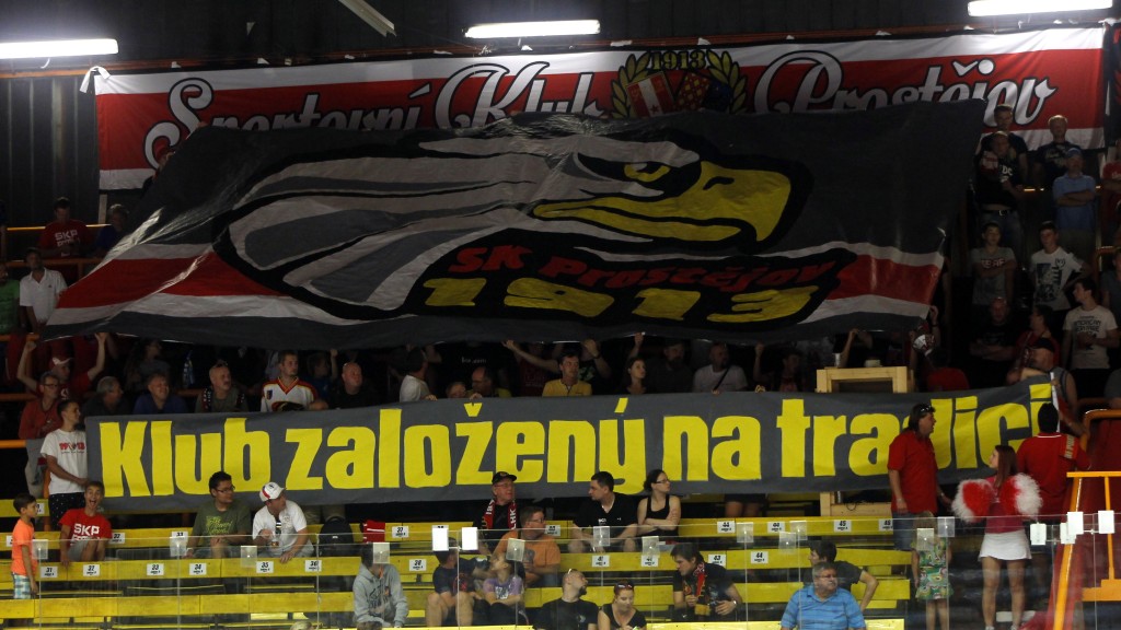 Prostějovští fanoušci v zápase s Třebíčí.