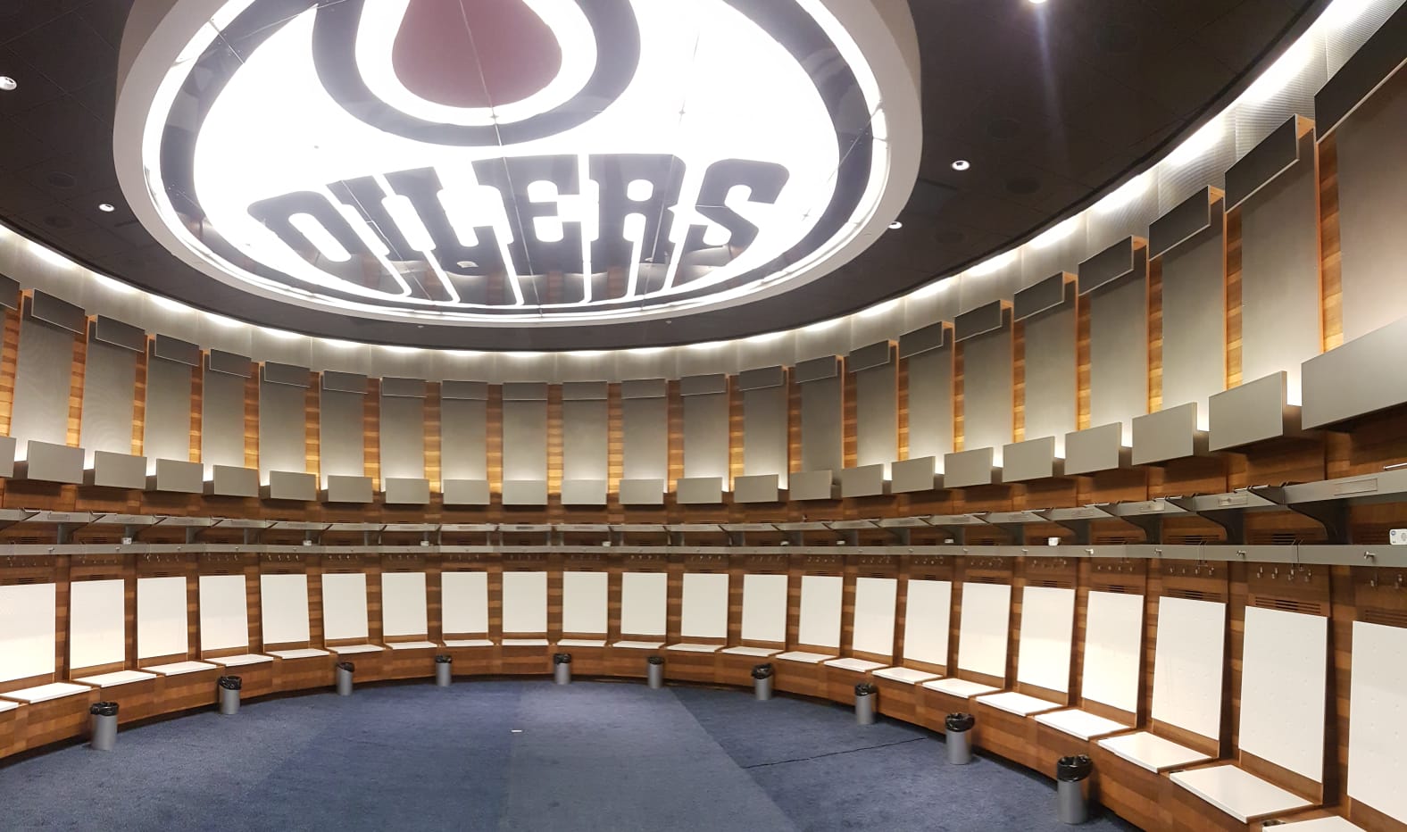 Hlavní kabina Edmontonu Oilers