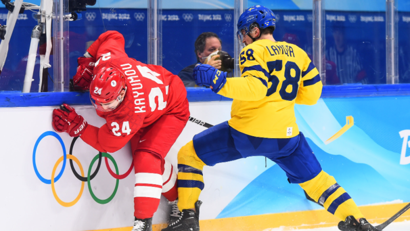 Матч хоккея швеция. Хоккей Россия Швеция ОИ 2022. Россия Швеция полуфинал.