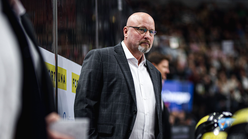 Sparta Coach Patrik Augusta Hints at Roster Changes After Loss to Pardubice